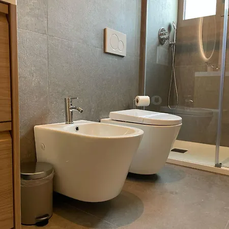Apartament Vallarsa 10 - Interno 05