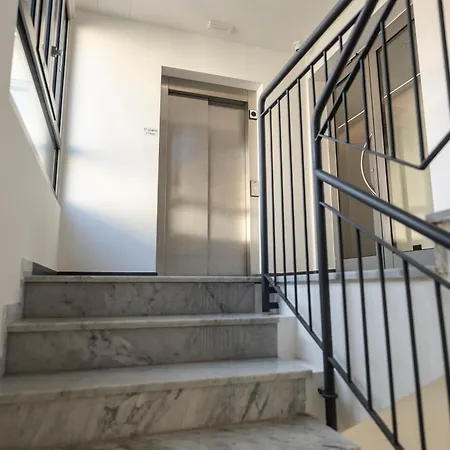 Apartament Vallarsa 10 - Interno 05