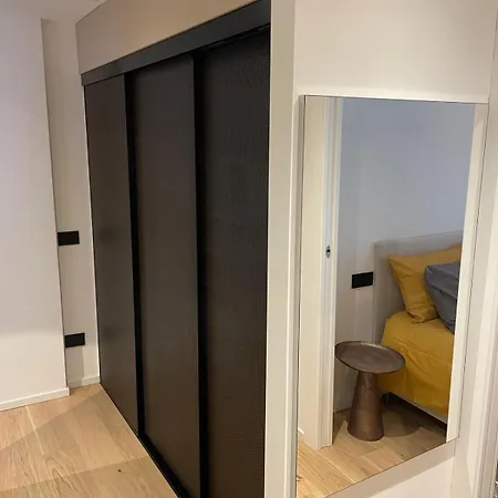 Apartament Vallarsa 10 - Interno 05